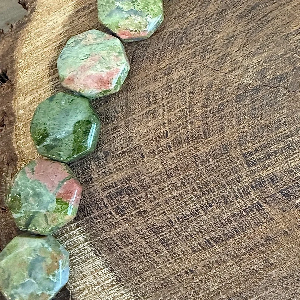 Unakite Octagon Gemstone Necklace - Picture 10 of 11